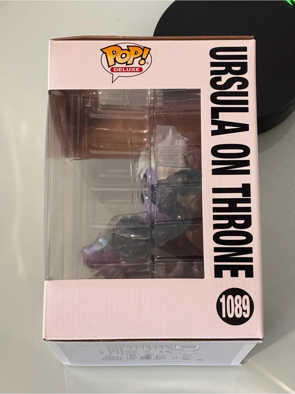 Funko deluxe pop